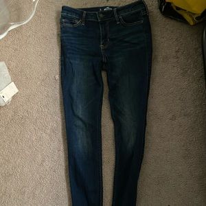 Hollister mid-rise crop super skinny jeans